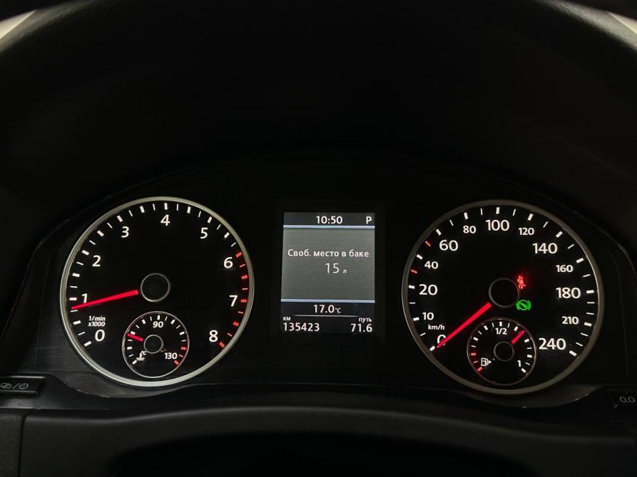 Volkswagen Tiguan I Рестайлинг Санкт-Петербург  - изображение 13