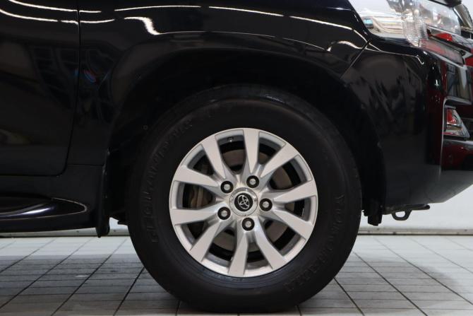 Toyota Land Cruiser 200 Series Рестайлинг 2 с пробегом 2019 года, цена 6 300 000 рублей, 171420 км, внедорожник, Автокод Объявления