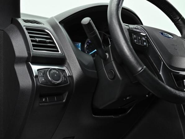 Ford Explorer V Рестайлинг с пробегом 2018 года, цена 2 299 000 рублей, 163000 км, внедорожник, Автокод Объявления