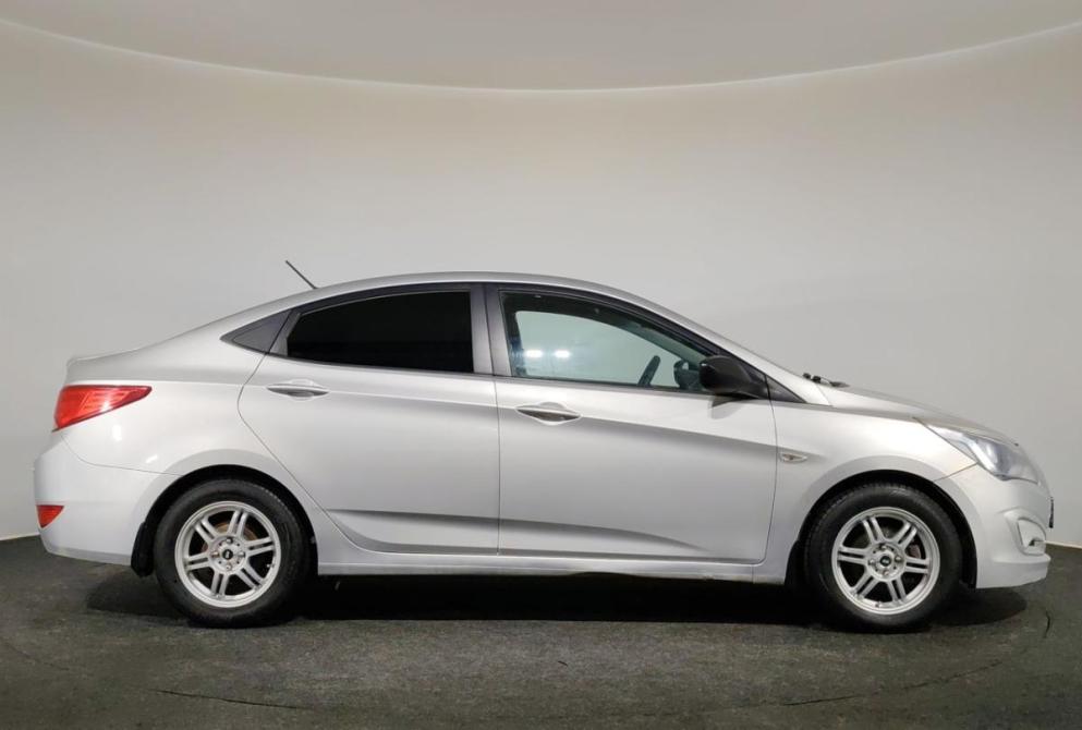Hyundai Solaris I Рестайлинг Ярославль  - изображение 4
