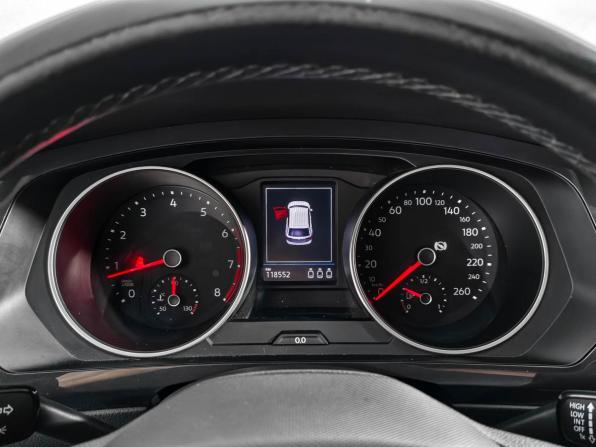 Volkswagen Tiguan II Рестайлинг с пробегом 2021 года, цена 2 560 000 рублей, 118551 км, внедорожник, Автокод Объявления