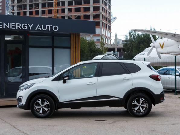 Renault Kaptur I с пробегом 2017 года, цена 1 366 000 рублей, 188994 км, внедорожник, Автокод Объявления