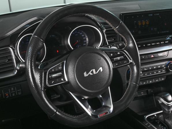 Kia Ceed III Рестайлинг с пробегом 2021 года, цена 2 119 000 рублей, 54270 км, универсал, Автокод Объявления