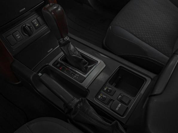 Toyota Land Cruiser Prado 150 Series Рестайлинг 1 с пробегом 2014 года, цена 2 620 000 рублей, 442111 км, внедорожник, Автокод Объявления