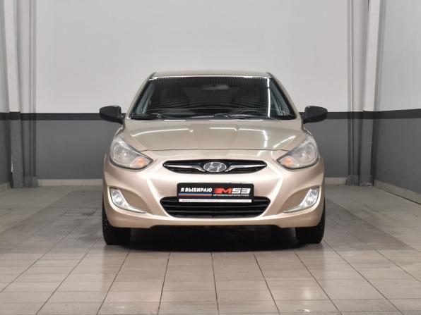 Hyundai Solaris I с пробегом 2013 года, цена 789 995 рублей, 158280 км, седан, Автокод Объявления