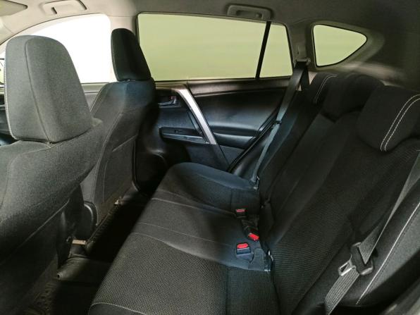 Toyota RAV4 IV (XA40) Рестайлинг с пробегом 2015 года, цена 2 015 000 рублей, 120000 км, внедорожник, Автокод Объявления