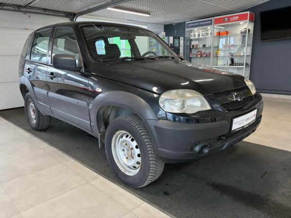 Chevrolet Niva I Рестайлинг с пробегом 2018 года, цена 457 100 рублей, 240000 км, внедорожник, Автокод Объявления