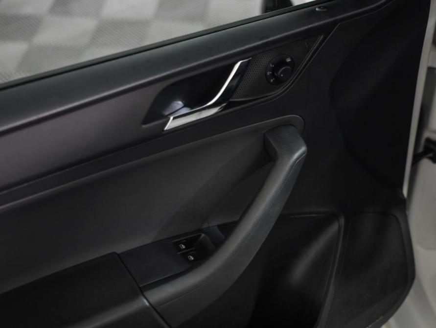 Skoda Rapid I Санкт-Петербург  - изображение 17