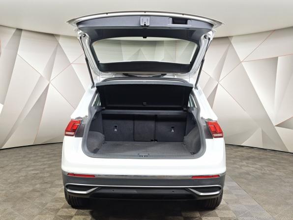 Volkswagen Tiguan II Рестайлинг с пробегом 2021 года, цена 3 680 000 рублей, 15900 км, внедорожник, Автокод Объявления