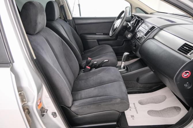 Nissan Tiida I Рестайлинг с пробегом 2010 года, цена 759 000 рублей, 184000 км, седан, Автокод Объявления