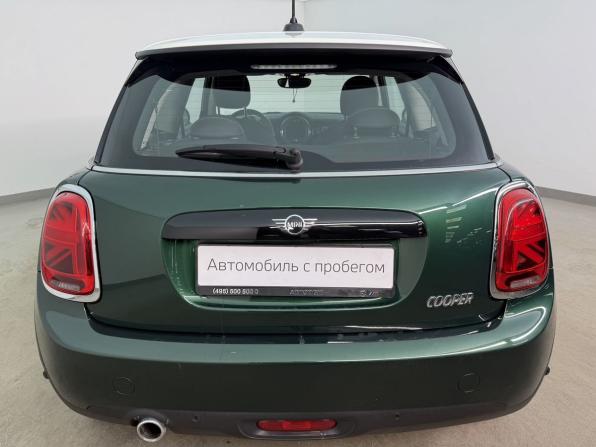 Mini Hatch III (F55/F56) Рестайлинг с пробегом 2019 года, цена 1 990 000 рублей, 128225 км, хэтчбек, Автокод Объявления