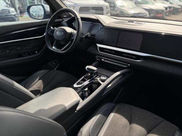 Geely Monjaro I с пробегом 2024 года, цена 3 150 000 рублей, 55000 км, внедорожник, Автокод Объявления