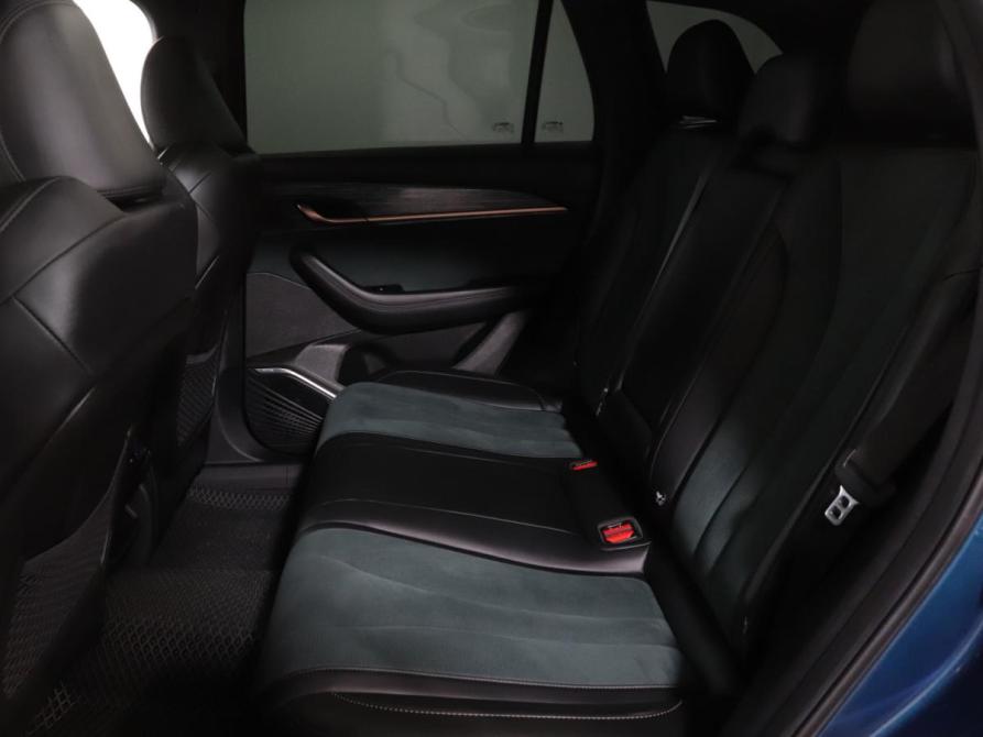 Geely Monjaro I Москва  - изображение 10