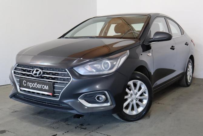 Hyundai Solaris II с пробегом 2018 года, цена 1 099 000 рублей, 195000 км, седан, Автокод Объявления