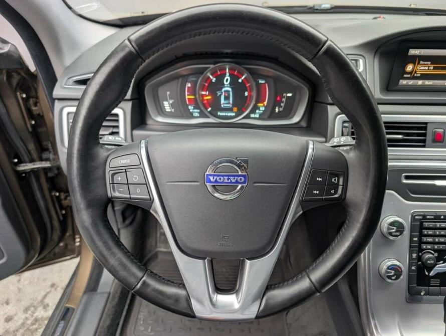Volvo XC70 II Рестайлинг Москва  - изображение 9