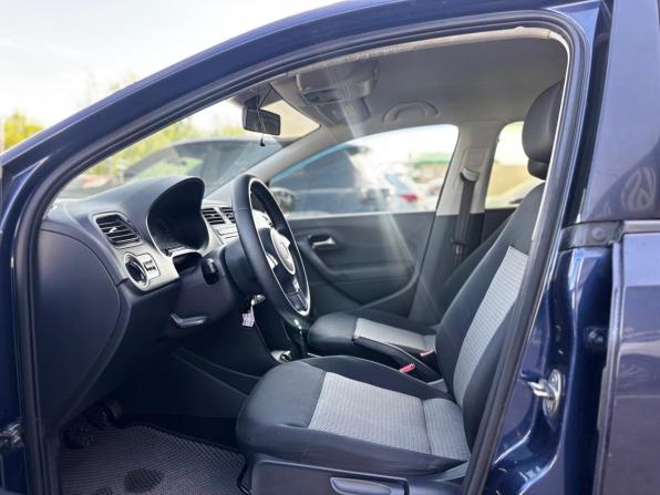 Volkswagen Polo V с пробегом 2014 года, цена 730 000 рублей, 243700 км, седан, Автокод Объявления