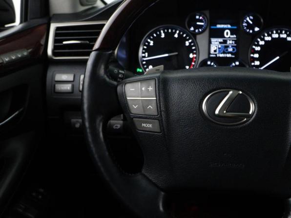 Lexus LX III Рестайлинг с пробегом 2014 года, цена 4 399 999 рублей, 190190 км, внедорожник, Автокод Объявления