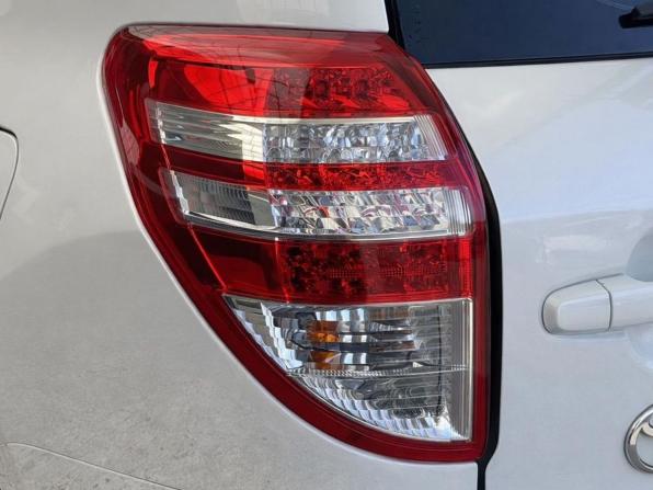 Toyota RAV4 III (XA30) Рестайлинг с пробегом 2011 года, цена 1 297 000 рублей, 204630 км, внедорожник, Автокод Объявления