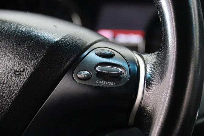 Nissan Pathfinder IV с пробегом 2015 года, цена 1 695 950 рублей, 227756 км, внедорожник, Автокод Объявления