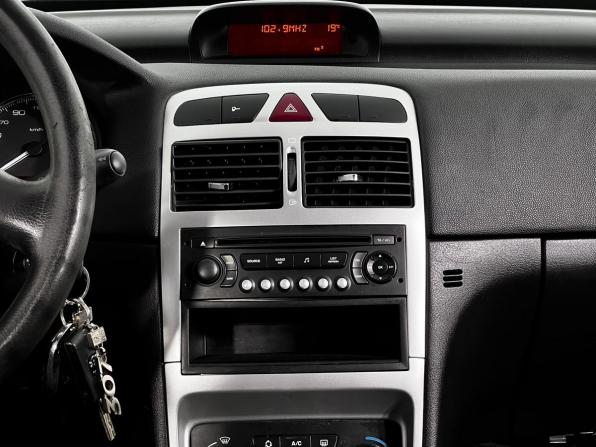 Peugeot 307 I Рестайлинг с пробегом 2006 года, цена 370 000 рублей, 175000 км, хэтчбек, Автокод Объявления