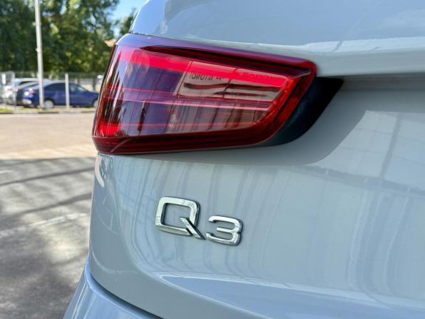 Audi Q3 I (8U) Рестайлинг с пробегом 2016 года, цена 1 947 000 рублей, 173062 км, внедорожник, Автокод Объявления