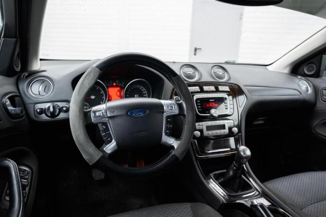 Ford Mondeo IV с пробегом 2008 года, цена 530 000 рублей, 261000 км, седан, Автокод Объявления