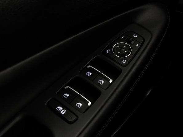 Hyundai Santa Fe IV Рестайлинг с пробегом 2021 года, цена 2 649 000 рублей, 201162 км, внедорожник, Автокод Объявления
