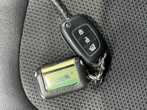 Hyundai ix35 I Рестайлинг с пробегом 2014 года, цена 1 390 000 рублей, 120420 км, внедорожник, Автокод Объявления