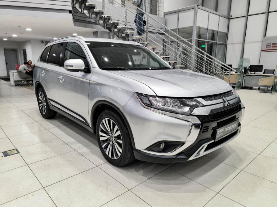 Mitsubishi Outlander III Рестайлинг 3 Казань  - изображение 3