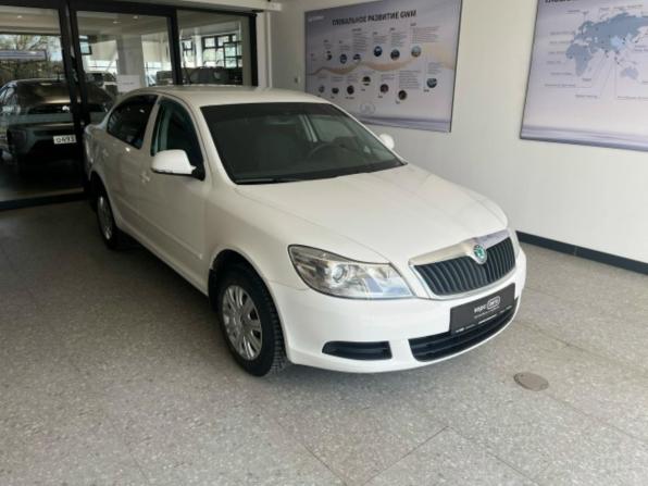 Skoda Octavia II (A5) Рестайлинг с пробегом 2013 года, цена 809 500 рублей, 192154 км, лифтбек, Автокод Объявления