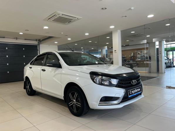 Lada (ВАЗ) Vesta I с пробегом 2018 года, цена 748 000 рублей, 181214 км, седан, Автокод Объявления
