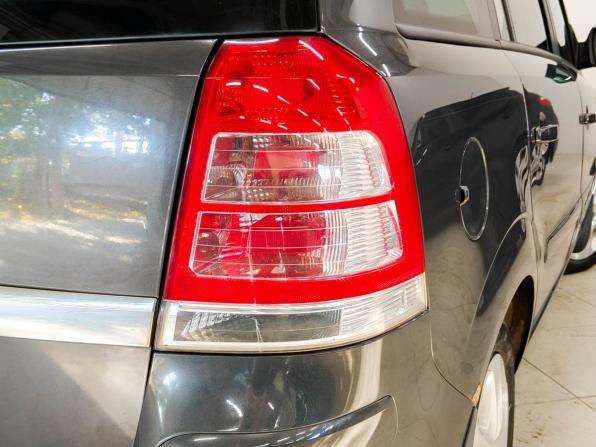 Opel Zafira B Рестайлинг с пробегом 2013 года, цена 794 500 рублей, 125788 км, компактвэн, Автокод Объявления