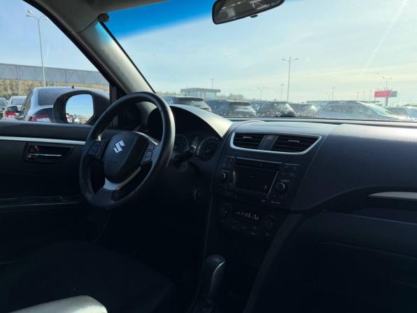 Suzuki Swift IV с пробегом 2012 года, цена 665 000 рублей, 245991 км, хэтчбек, Автокод Объявления