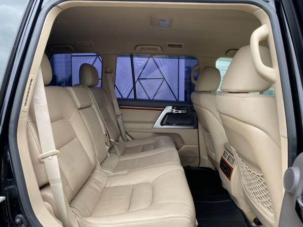 Toyota Land Cruiser 200 Series Рестайлинг 1 с пробегом 2012 года, цена 2 449 000 рублей, 355194 км, внедорожник, Автокод Объявления