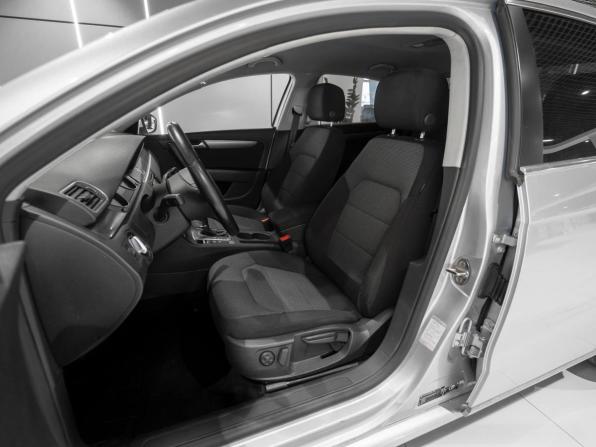 Volkswagen Passat B7 с пробегом 2012 года, цена 1 150 000 рублей, 148618 км, седан, Автокод Объявления