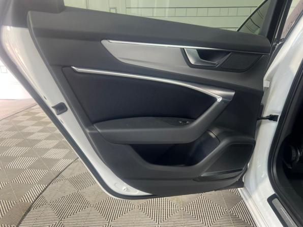 Audi A6 V (C8) с пробегом 2019 года, цена 3 790 000 рублей, 95000 км, седан, Автокод Объявления
