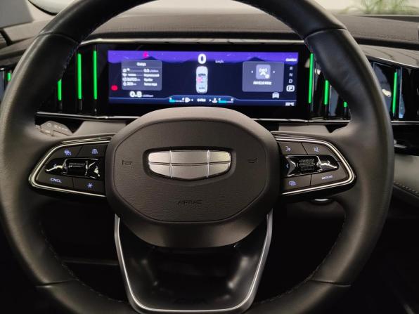 Geely Atlas II с пробегом 2024 года, цена 3 126 000 рублей, 26933 км, внедорожник, Автокод Объявления