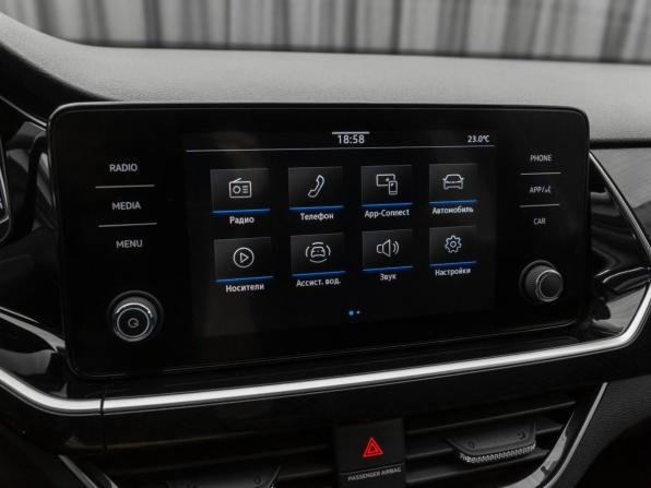 Volkswagen Polo VI с пробегом 2020 года, цена 1 930 000 рублей, 83677 км, лифтбек, Автокод Объявления