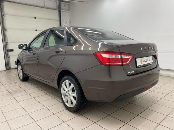Lada (ВАЗ) Vesta I с пробегом 2019 года, цена 940 000 рублей, 101471 км, седан, Автокод Объявления