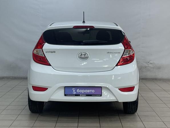 Hyundai Solaris I с пробегом 2013 года, цена 699 000 рублей, 93914 км, хэтчбек, Автокод Объявления