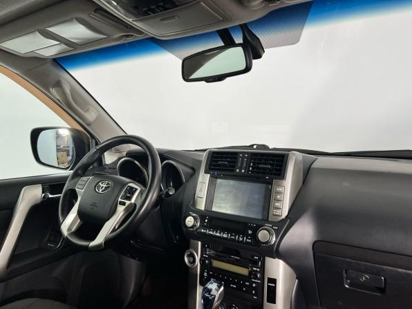 Toyota Land Cruiser Prado 150 Series с пробегом 2011 года, цена 2 535 000 рублей, 235000 км, внедорожник, Автокод Объявления