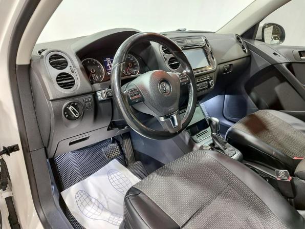 Volkswagen Tiguan I Рестайлинг с пробегом 2012 года, цена 1 350 000 рублей, 200228 км, внедорожник, Автокод Объявления
