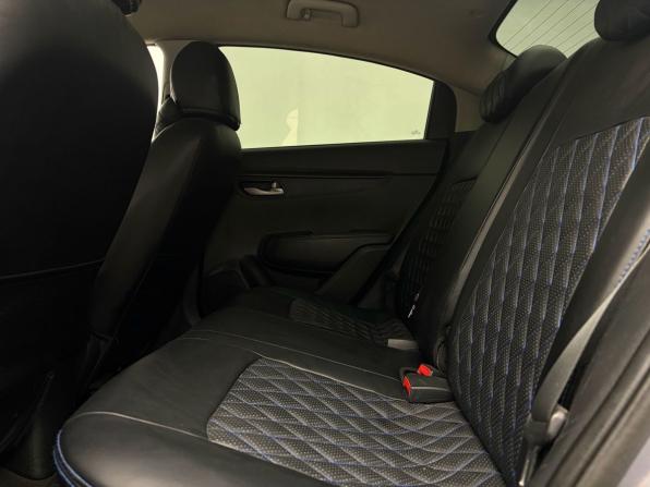 Kia Rio IV с пробегом 2017 года, цена 1 349 000 рублей, 127000 км, седан, Автокод Объявления