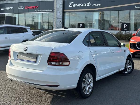 Volkswagen Polo V Рестайлинг с пробегом 2019 года, цена 1 220 000 рублей, 69000 км, седан, Автокод Объявления