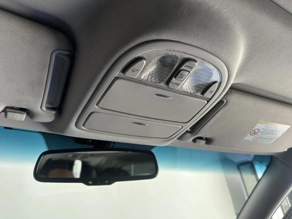 Hyundai Santa Fe II Рестайлинг с пробегом 2011 года, цена 1 290 000 рублей, 271080 км, внедорожник, Автокод Объявления