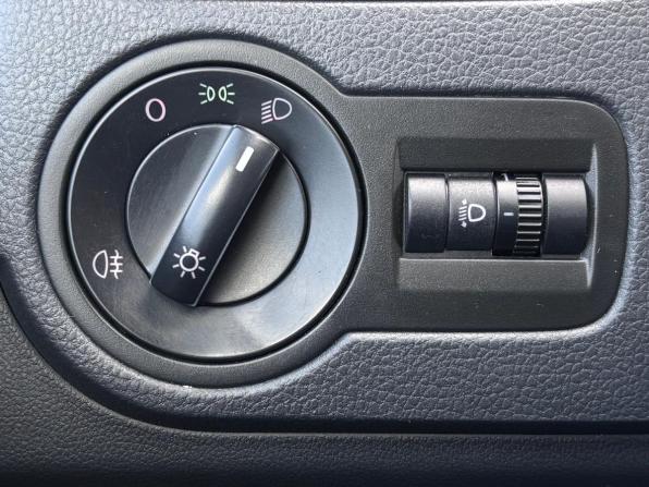 Volkswagen Polo V с пробегом 2015 года, цена 1 099 000 рублей, 70836 км, седан, Автокод Объявления