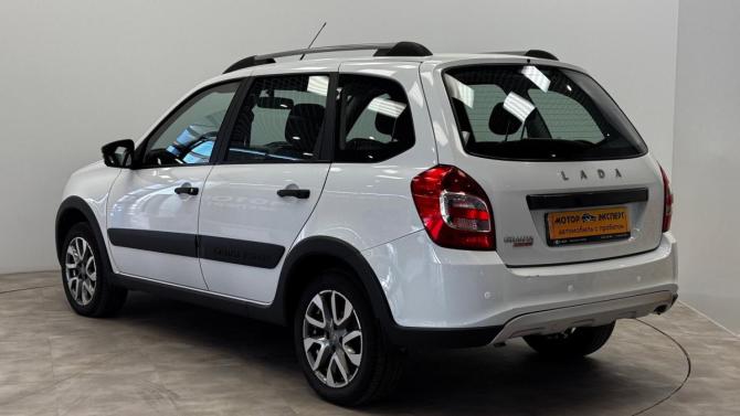 Lada (ВАЗ) Granta I Рестайлинг с пробегом 2023 года, цена 929 000 рублей, 14888 км, универсал, Автокод Объявления