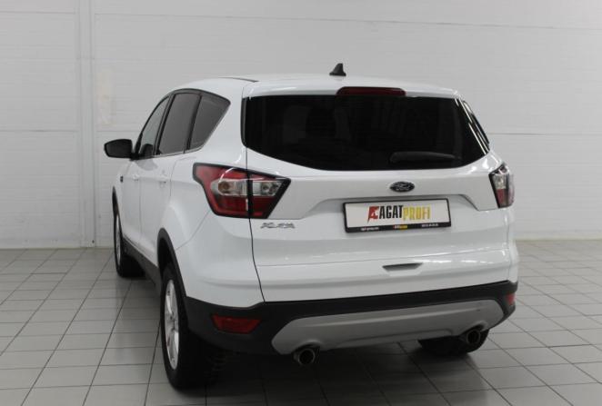 Ford Kuga II Рестайлинг с пробегом 2017 года, цена 1 465 000 рублей, 253238 км, внедорожник, Автокод Объявления