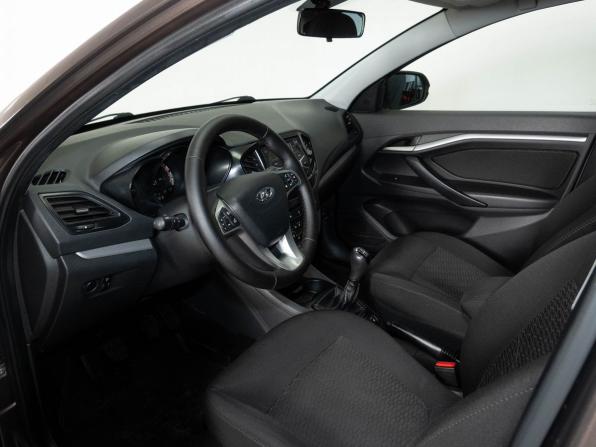 Lada (ВАЗ) Vesta I с пробегом 2019 года, цена 825 000 рублей, 125000 км, седан, Автокод Объявления
