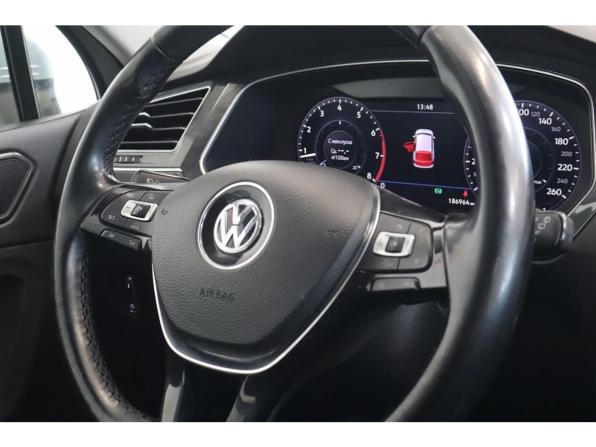 Volkswagen Tiguan II с пробегом 2018 года, цена 2 052 000 рублей, 186961 км, внедорожник, Автокод Объявления